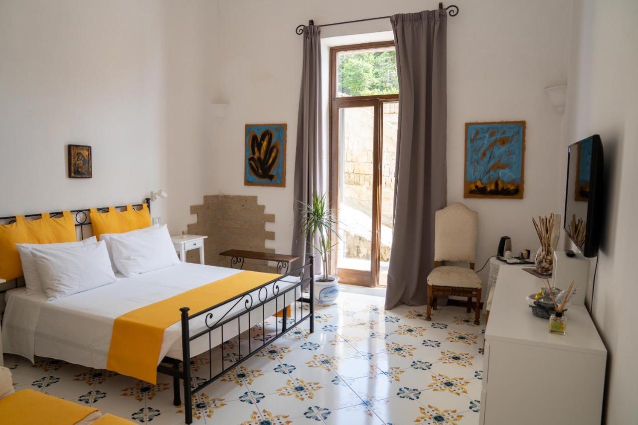 Le Stanze Di Sissi - Luxury Suites Napoli Dış mekan fotoğraf