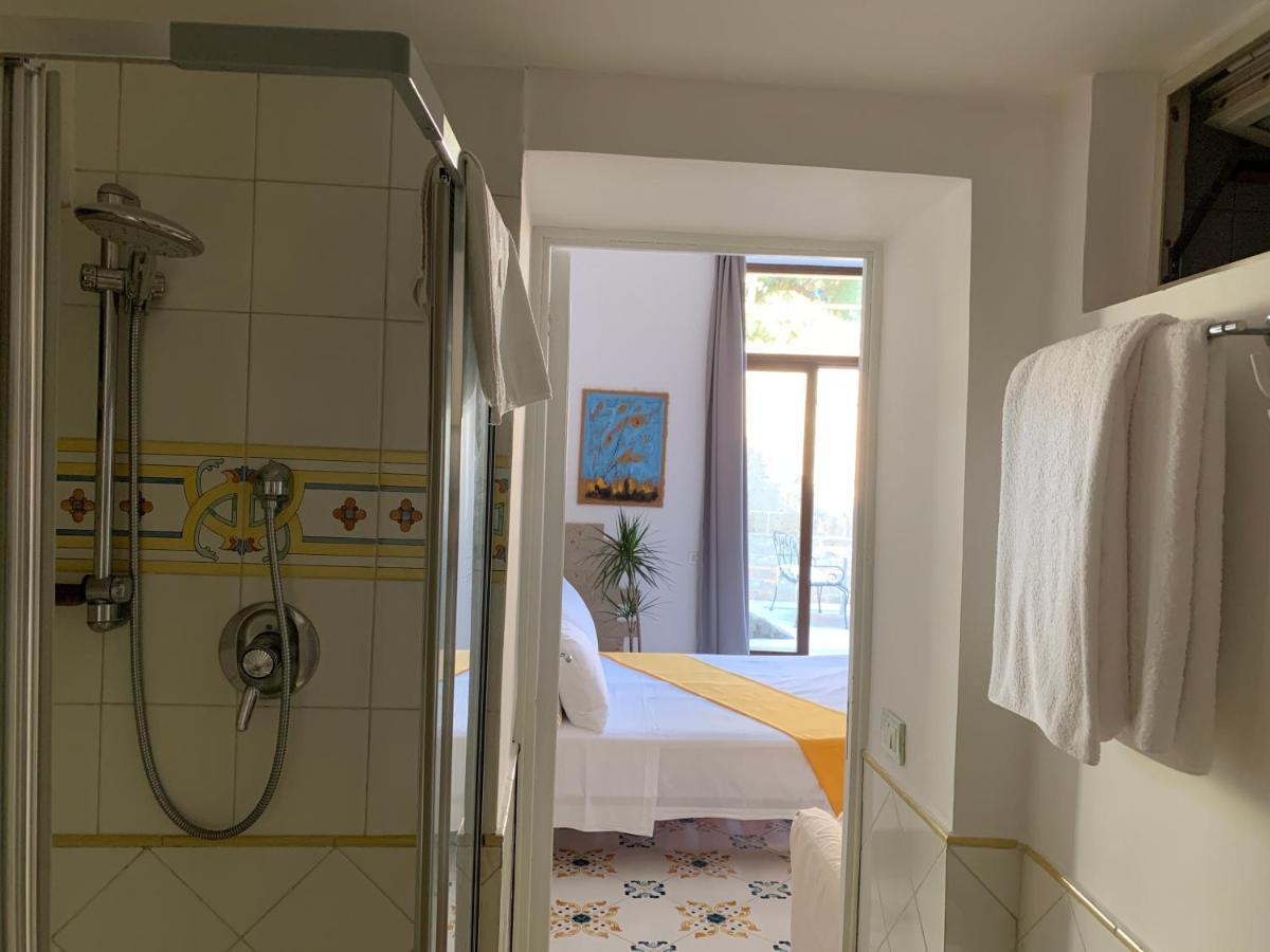 Le Stanze Di Sissi - Luxury Suites Napoli Dış mekan fotoğraf