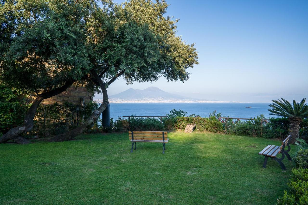 Le Stanze Di Sissi - Luxury Suites Napoli Dış mekan fotoğraf