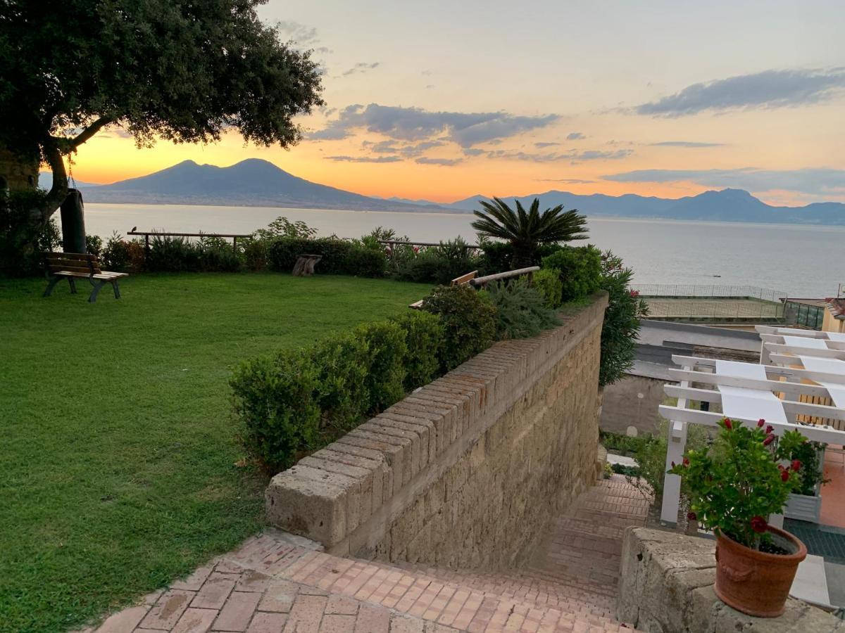 Le Stanze Di Sissi - Luxury Suites Napoli Dış mekan fotoğraf