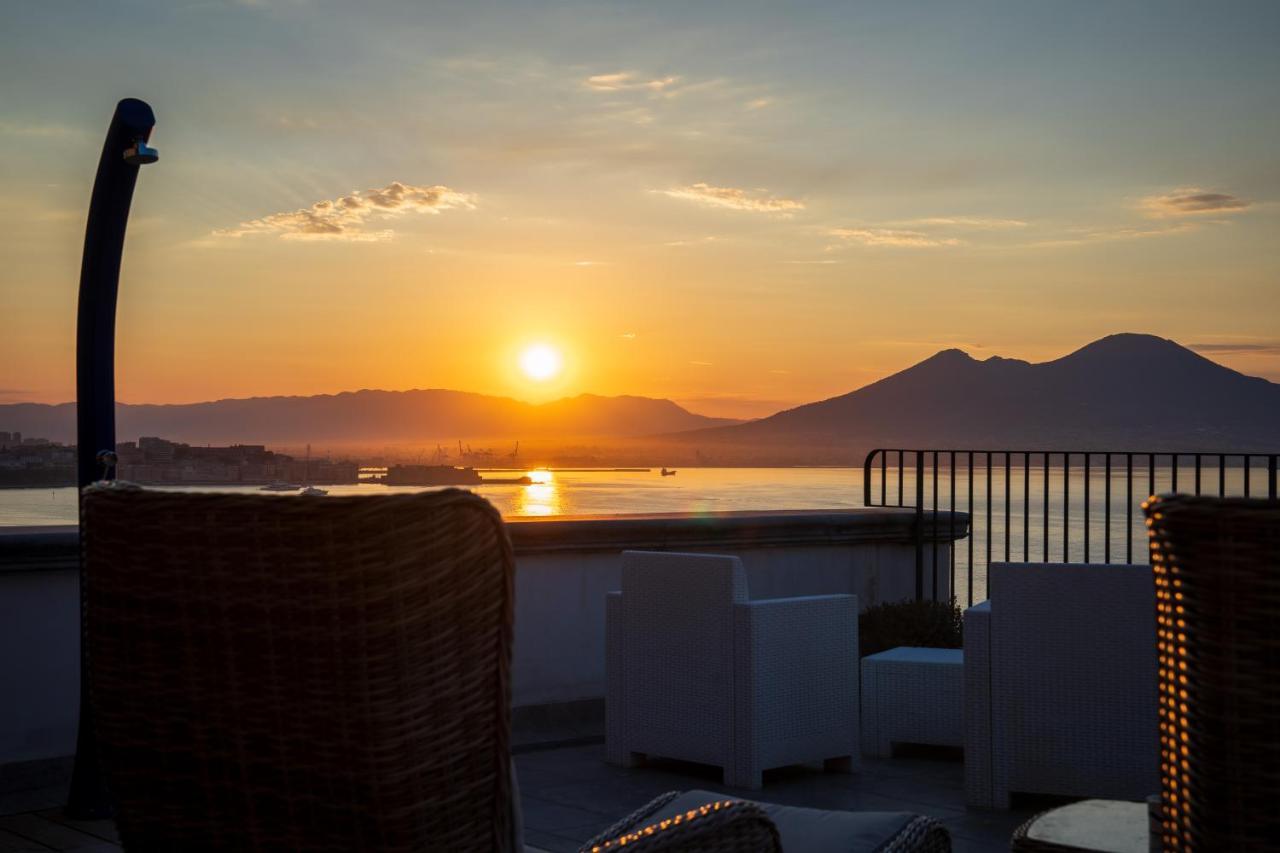Le Stanze Di Sissi - Luxury Suites Napoli Dış mekan fotoğraf