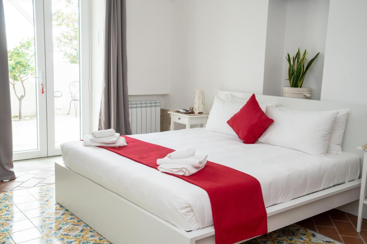 Le Stanze Di Sissi - Luxury Suites Napoli Dış mekan fotoğraf