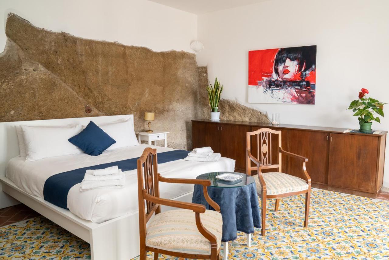 Le Stanze Di Sissi - Luxury Suites Napoli Dış mekan fotoğraf