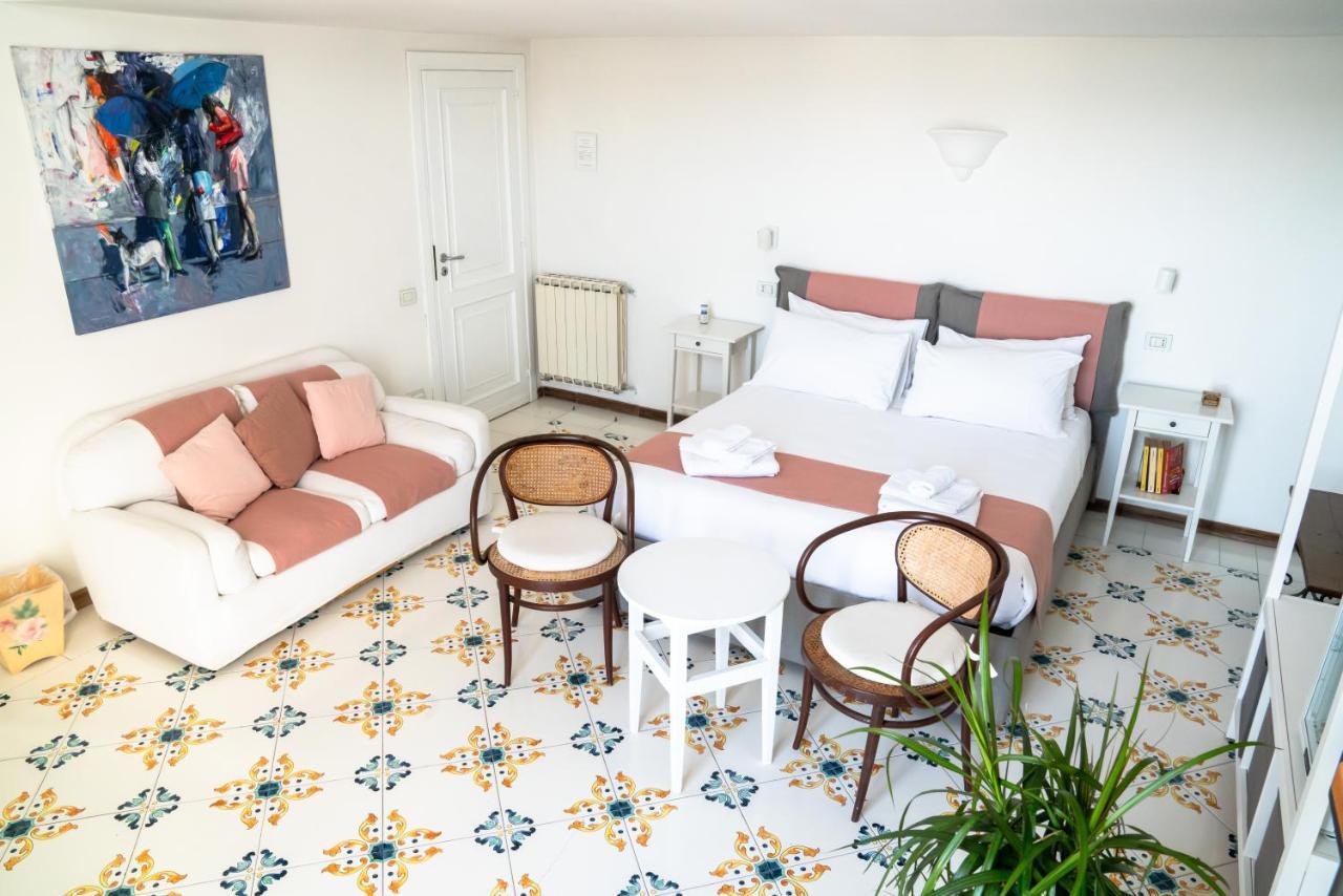 Le Stanze Di Sissi - Luxury Suites Napoli Dış mekan fotoğraf
