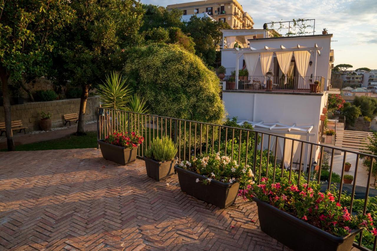 Le Stanze Di Sissi - Luxury Suites Napoli Dış mekan fotoğraf