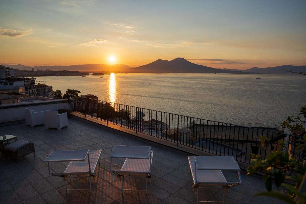 Le Stanze Di Sissi - Luxury Suites Napoli Dış mekan fotoğraf