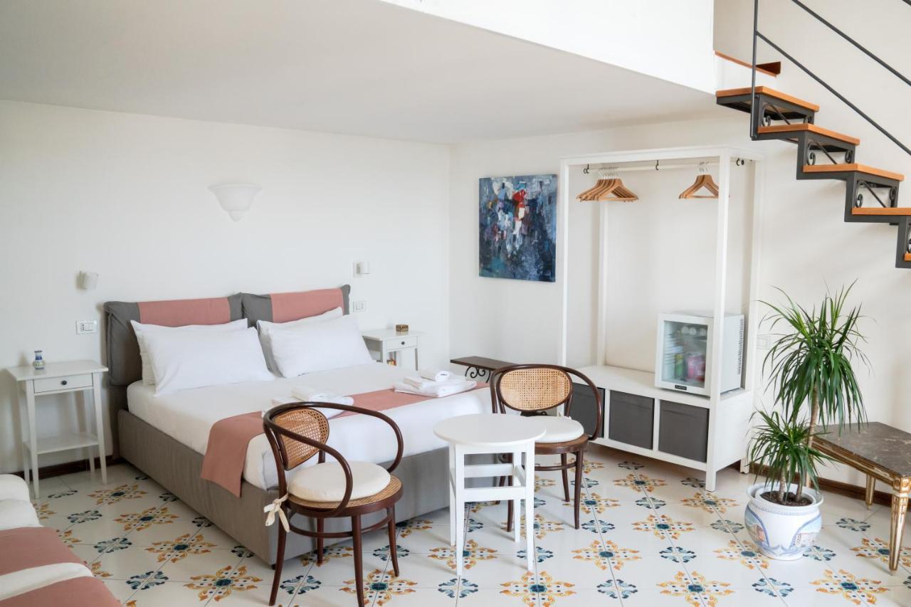 Le Stanze Di Sissi - Luxury Suites Napoli Dış mekan fotoğraf