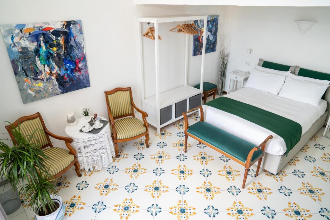 Le Stanze Di Sissi - Luxury Suites Napoli Dış mekan fotoğraf